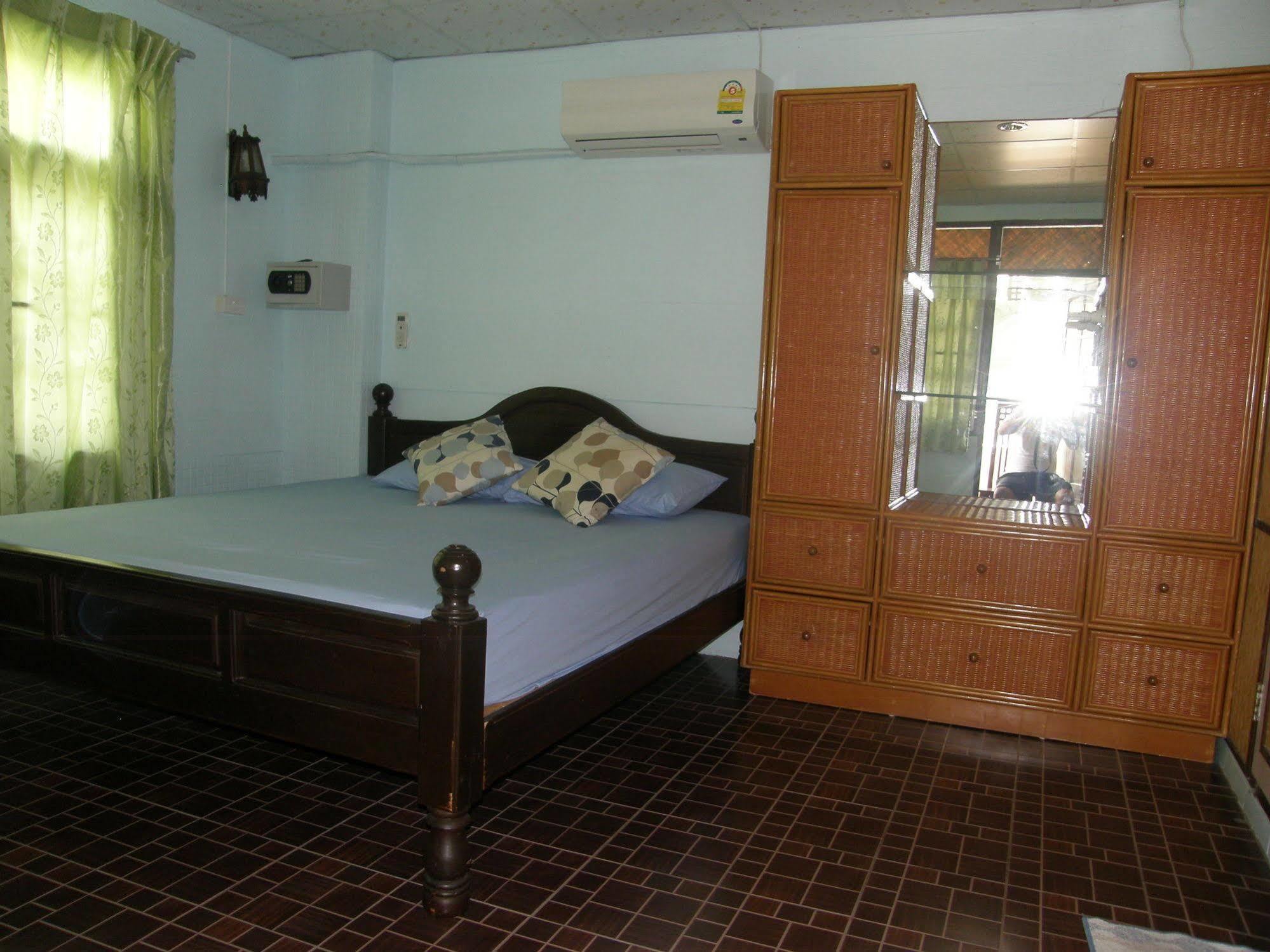 Anchana House Jomtien Exterior foto